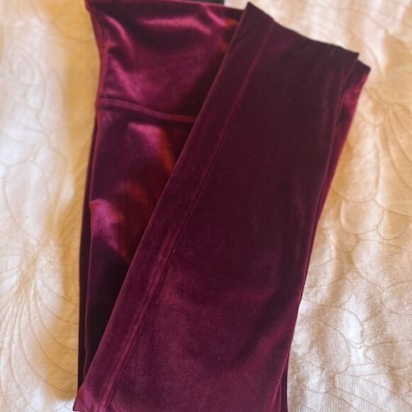 Burgundy velvet Spanx tights in size small - Picture 2 of 4